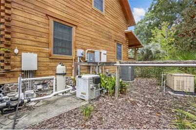 25743 NW 62nd Avenue, High Springs, FL 32643 - Photo 17