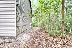 81 SE 16th Ave, Gainesville, FL 32601 - Photo 23