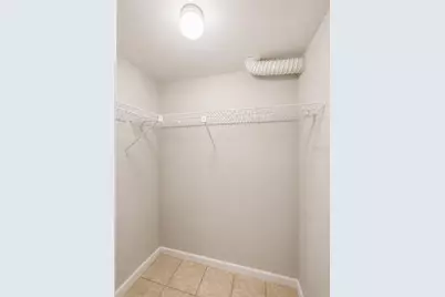 81 SE 16th Avenue #D101, Gainesville, FL 32601 - Photo 21