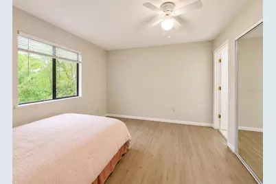 81 SE 16th Avenue #D101, Gainesville, FL 32601 - Photo 17