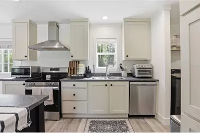 11731 NE 106th Court, Archer, FL 32618 - Photo 9