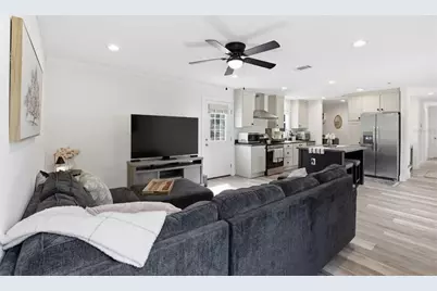 11731 NE 106th Court, Archer, FL 32618 - Photo 13