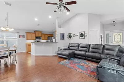 934 NW 255th Way, Newberry, FL 32669 - Photo 5