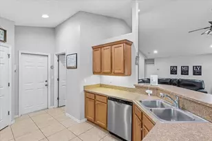 934 NW 255 Way, Newberry, FL 32669 - Photo 11