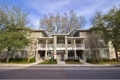 621 SW 10th Street #201, Gainesville, FL 32601 - Photo 1