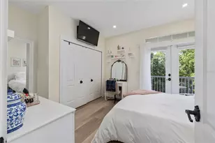 621 SW 10th St, Gainesville, FL 32601 - Photo 25