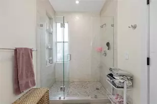 621 SW 10th St, Gainesville, FL 32601 - Photo 29