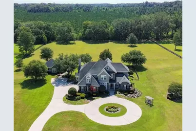 10401 NW 153rd Terrace, Alachua, FL 32615 - Photo 1