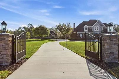 10401 NW 153rd Terrace, Alachua, FL 32615 - Photo 11