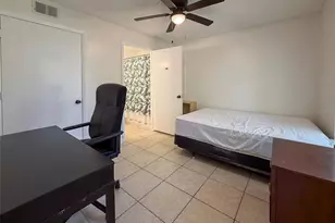 3921 SW 34th St, Gainesville, FL 32608 - Photo 19