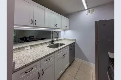 3921 SW 34th Street #301, Gainesville, FL 32608 - Photo 5