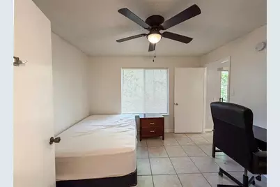 3921 SW 34th Street #301, Gainesville, FL 32608 - Photo 21