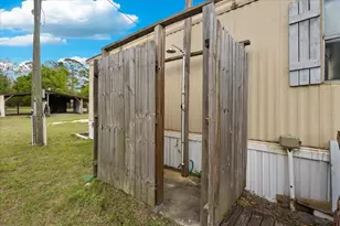 3100 NW 20th St, Bell, FL 32619 - Photo 7