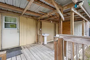 3100 NW 20th St, Bell, FL 32619 - Photo 9