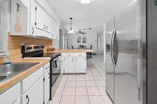 102 Swans Nest Cir, Melrose, FL 32666 - Photo 13