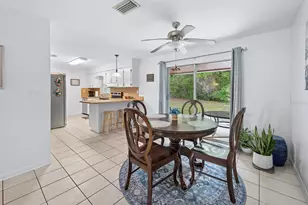 102 Swans Nest Cir, Melrose, FL 32666 - Photo 11