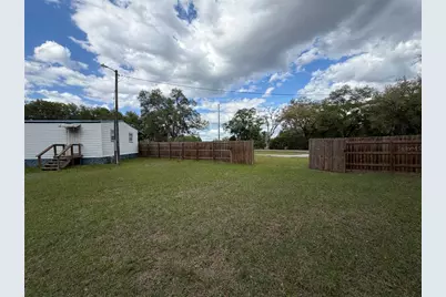 683 N Court Street, Bronson, FL 32621 - Photo 13