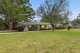 2921 NW 30th Ter, Gainesville, FL 32605 - Photo 7