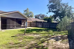 2433 Waterfall Dr, Spring Hill, FL 34608 - Photo 25