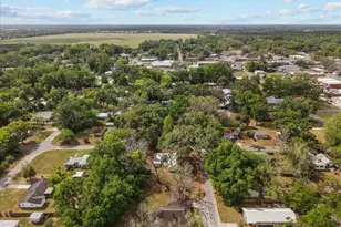 518 NE 2nd St, Trenton, FL 32693 - Photo 41