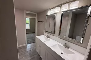 2232 SE 8th Pl, Gainesville, FL 32641 - Photo 15