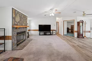 11201 SW 49 Terrace, Lake Butler, FL 32054 - Photo 7