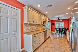 533 NW 39th Dr, Gainesville, FL 32607 - Photo 15