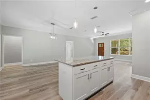 25726 SW 19 Ave, Newberry, FL 32669 - Photo 5