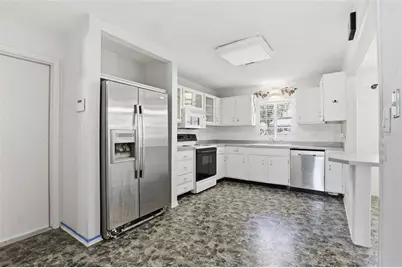 4006 NW 36th Terrace, Gainesville, FL 32605 - Photo 3