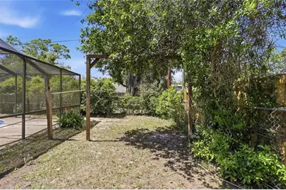 4006 NW 36th Terrace, Gainesville, FL 32605 - Photo 13