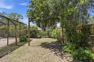 4006 NW 36th Ter, Gainesville, FL 32605 - Photo 13