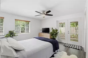 1716 NW 12th Rd, Gainesville, FL 32605 - Photo 39