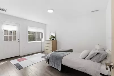 1716 NW 12th Road, Gainesville, FL 32605 - Photo 43