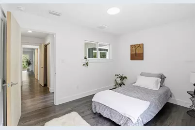 1716 NW 12th Road, Gainesville, FL 32605 - Photo 37