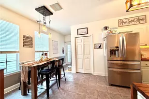 11607 NW 18th Pl, Gainesville, FL 32606 - Photo 3