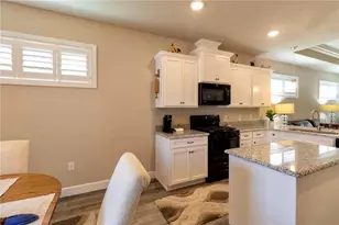 24650 SW 17th Pl, Newberry, FL 32669 - Photo 11