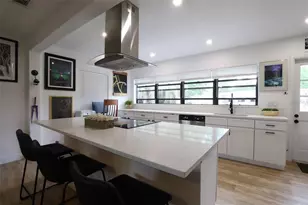 1002 NE 19th Pl, Gainesville, FL 32609 - Photo 17