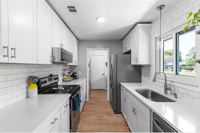 6109 NW 107th Place, Alachua, FL 32615 - Photo 5