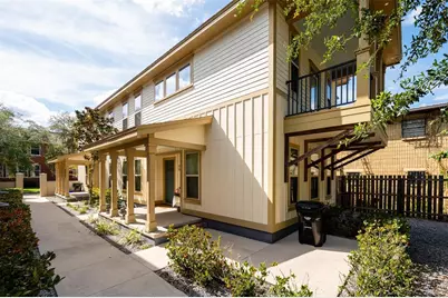 717 NW 10th Street #10, Gainesville, FL 32601 - Photo 13