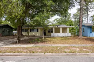 1135 NE 24th Terrace, Gainesville, FL 32641 - Photo 23
