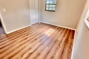 1135 NE 24th Terrace, Gainesville, FL 32641 - Photo 11