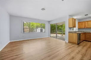 1135 NE 24th Terrace, Gainesville, FL 32641 - Photo 7