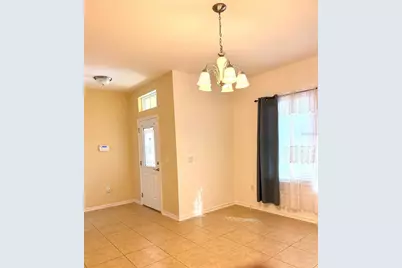 2803 Moonstone Bend, Kissimmee, FL 34758 - Photo 3