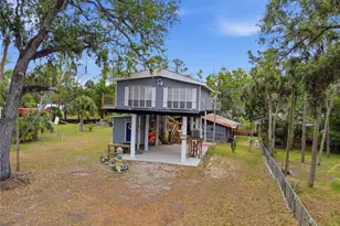 547 SE 205th St, Suwannee, FL 32692 - Photo 3