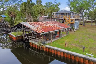 547 SE 205th St, Suwannee, FL 32692 - Photo 15