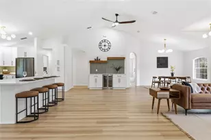 19518 NW 78th Ave, Alachua, FL 32615 - Photo 7