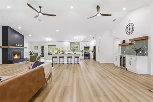 19518 NW 78th Ave, Alachua, FL 32615 - Photo 3