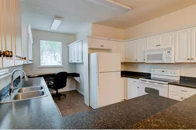 1563 NW 29th Road #108, Gainesville, FL 32605 - Photo 9