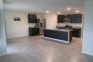 4676 Sigcom Pl, Wildwood, FL 34785 - Photo 7