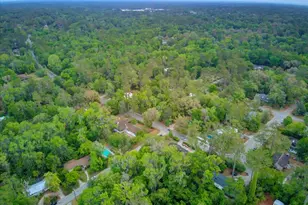 2215 NW 9th Pl, Gainesville, FL 32605 - Photo 9